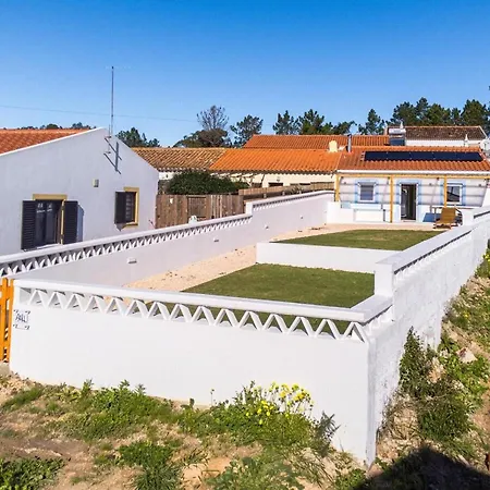 Сasa de vacaciones In Aljezur- 2 Bed Ensuite-casinha Da Ivone *