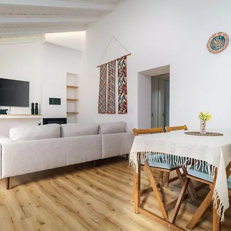 Σπίτι διακοπών In Aljezur- 2 Bed Ensuite-casinha Da Ivone